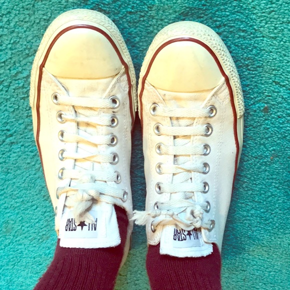 second hand converse shoes